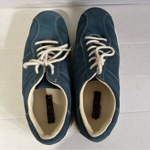Lands’ End Women’s 9B Suede Lace Up Blue Sneaker Shoe Leather
